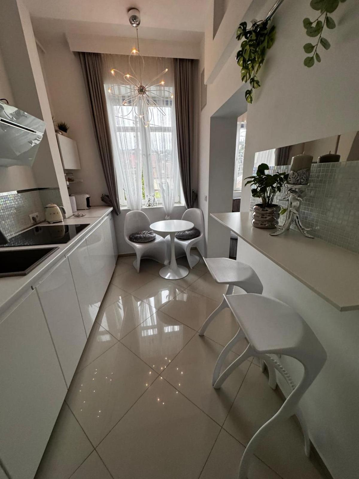 Salt Inn Apartments No 2 - Jacuzzi Wieliczka Extérieur photo
